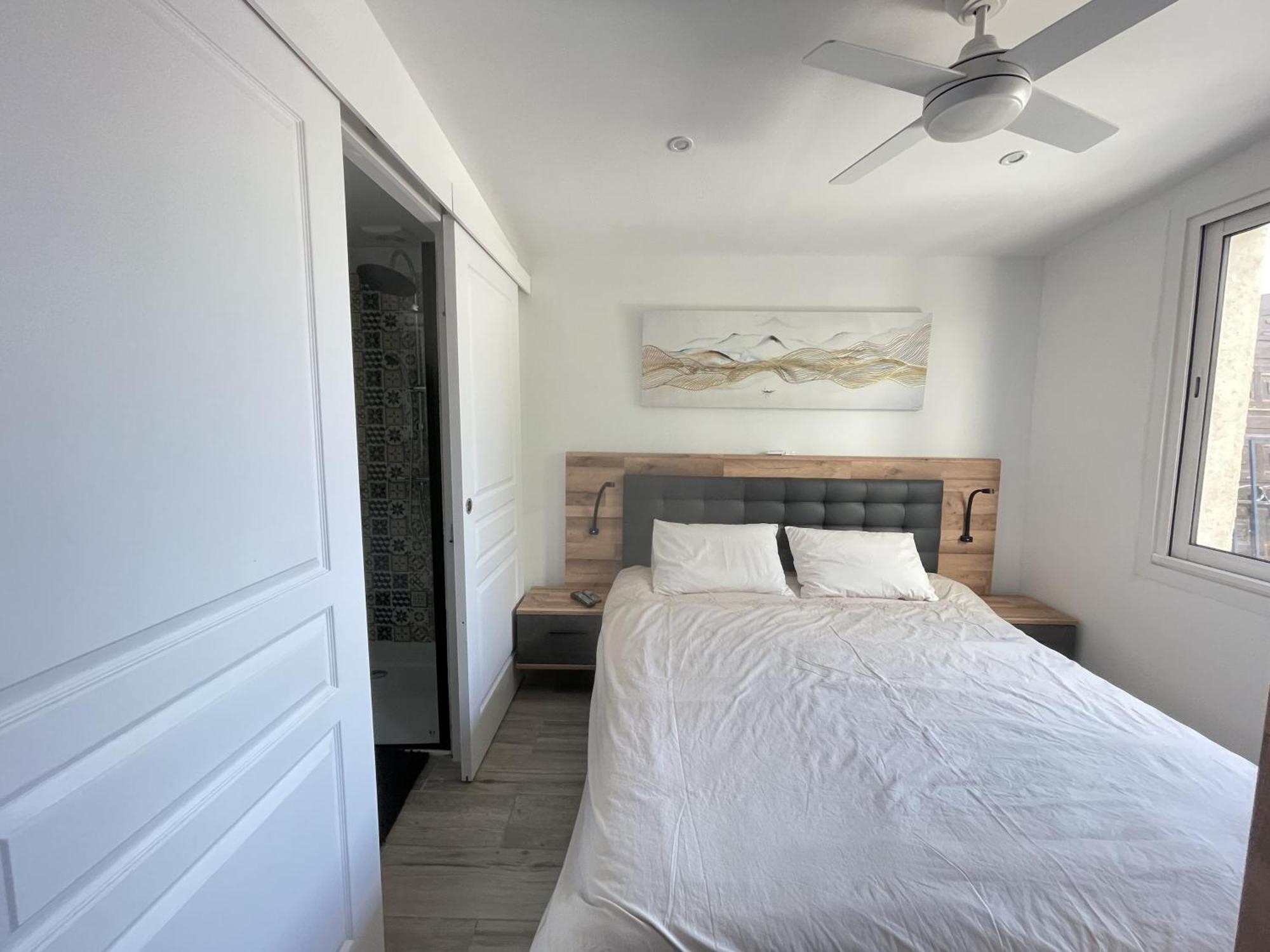 Charmante Villa Avec Piscine Dans Les Canaux Empuriabrava Extérieur photo